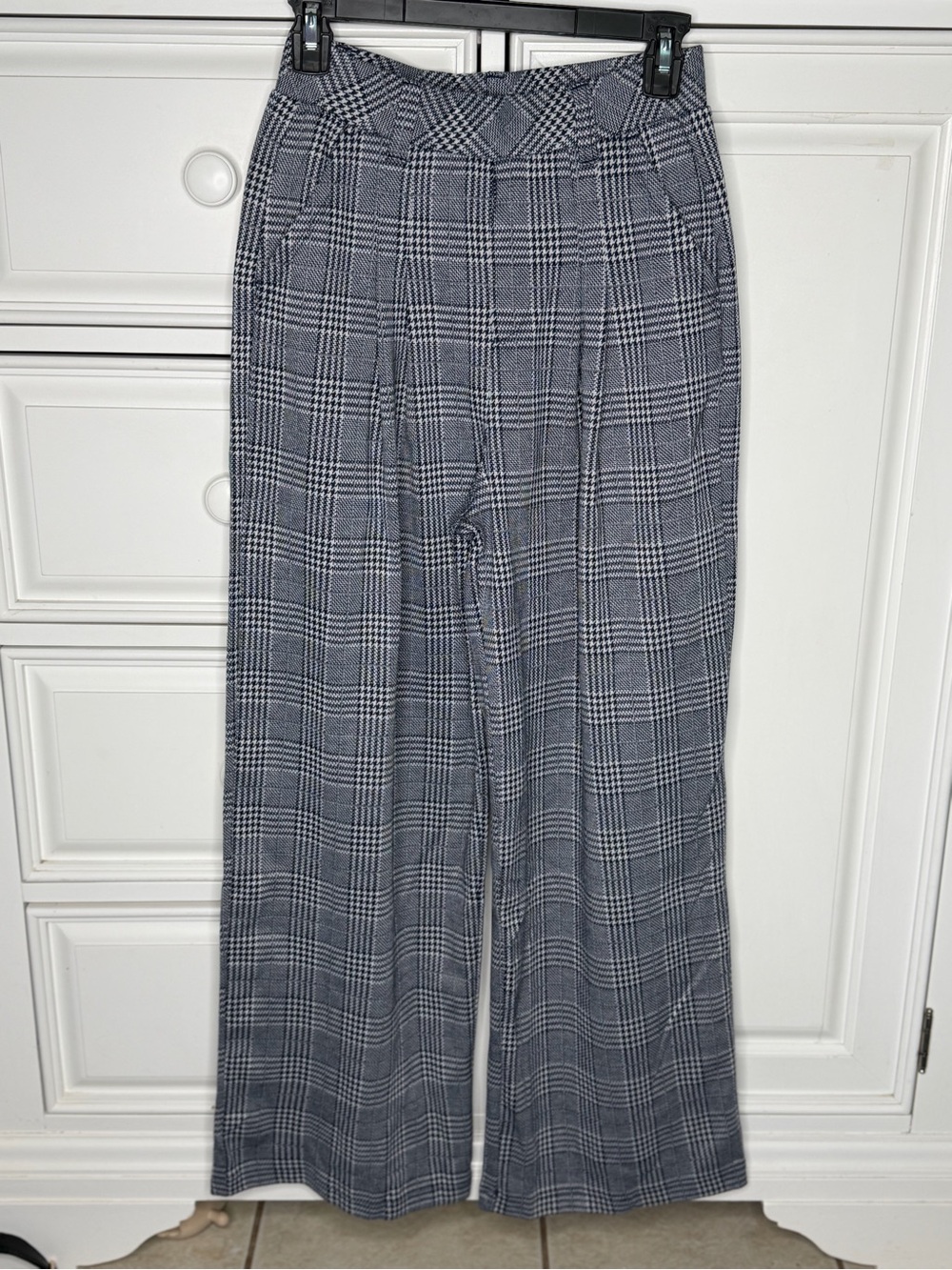 HALARA Gray Plaid Wide-Leg Men's Trousers